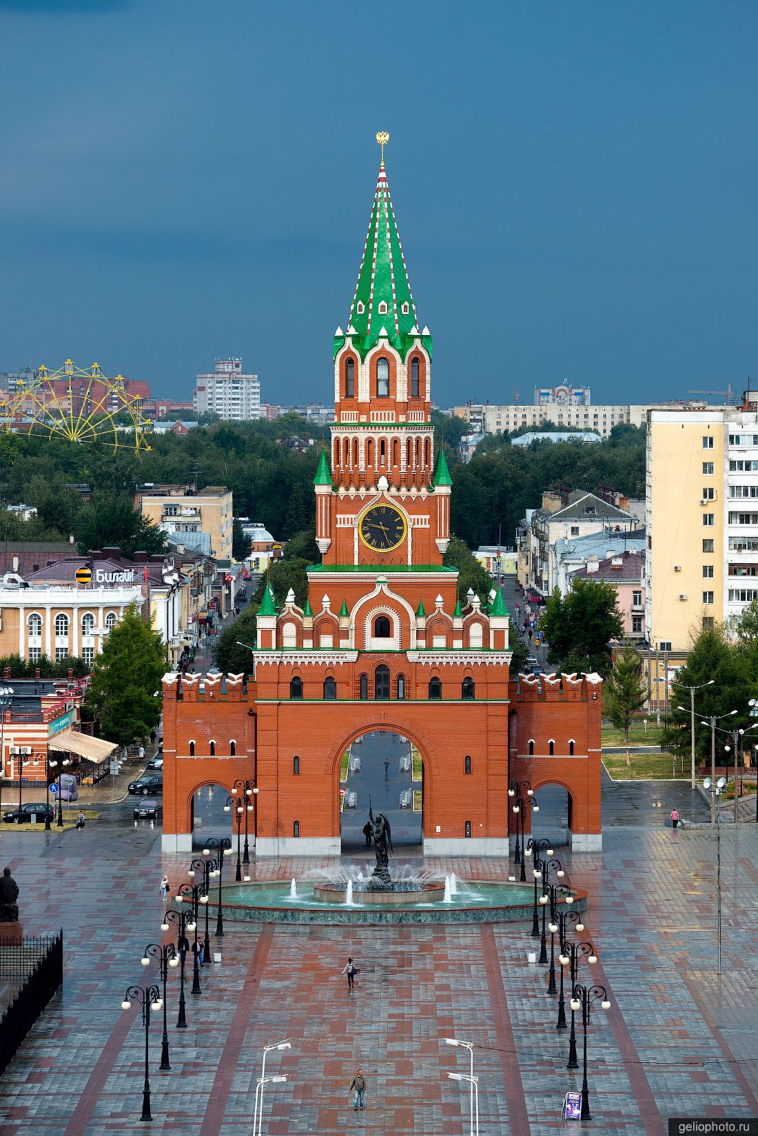 Благовещенская башня в Йошкар-Оле фото