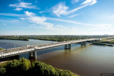 Мост 60-летия Победы в Омске фото