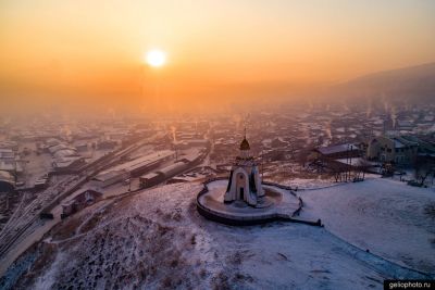 Часовня Александра Невского в Чите зимой фото