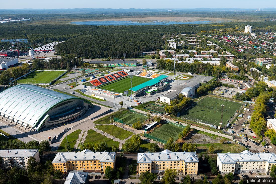 Академия футбольного клуба Урал в Екатеринбурге фото