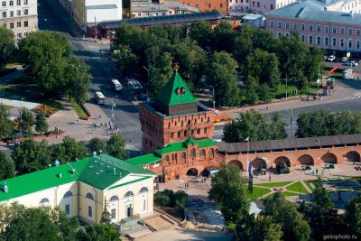 Дмитриевская башня Нижегородского Кремля фото