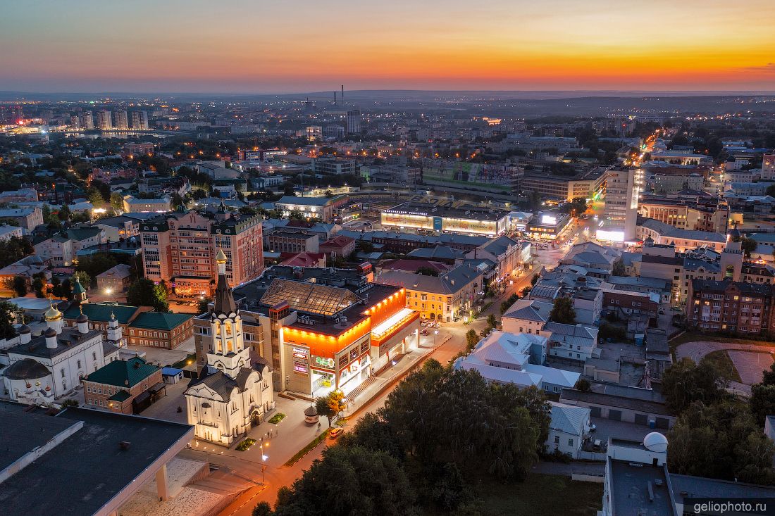 Улица Дворцовая в Ульяновске фото