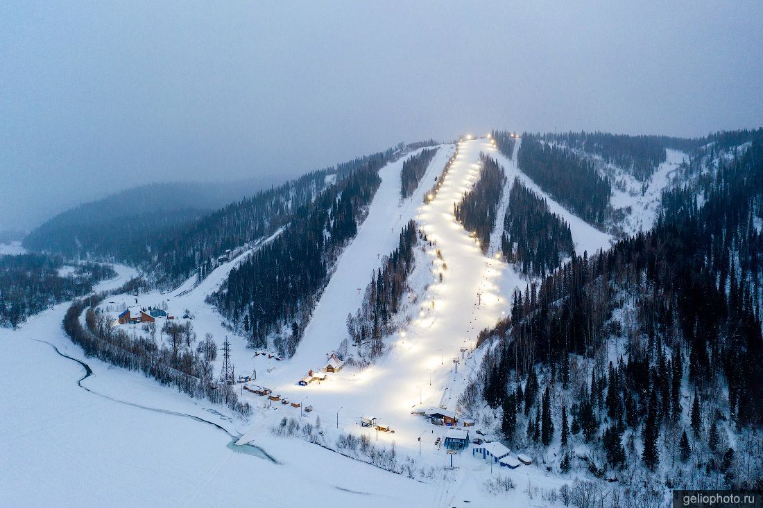 Горнолыжный комплекс Югус в Междуреченске фото