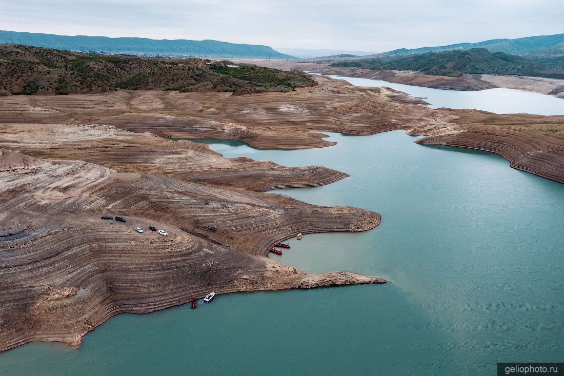 Чиркейское водохранилище в Дагестане фото