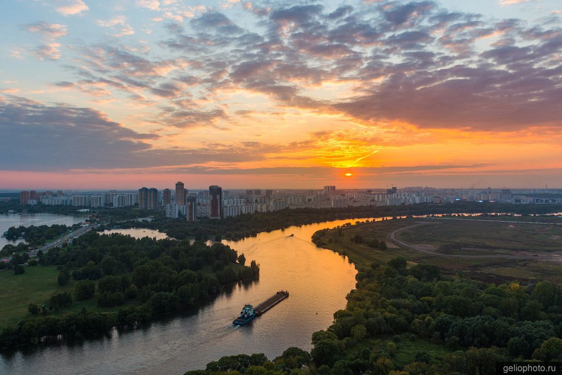 Москва-река в Строгино фото