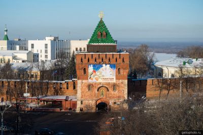 Дмитриевская башня в Нижнем Новгороде фото