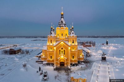 Собор Александра Невского в Нижнем Новгороде фото