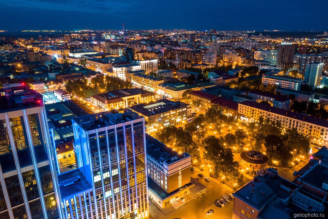 Театральный сквер в Уфе фото