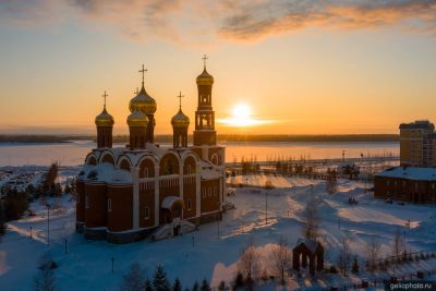 Собор Рождества Христова в Нижневартовске фото
