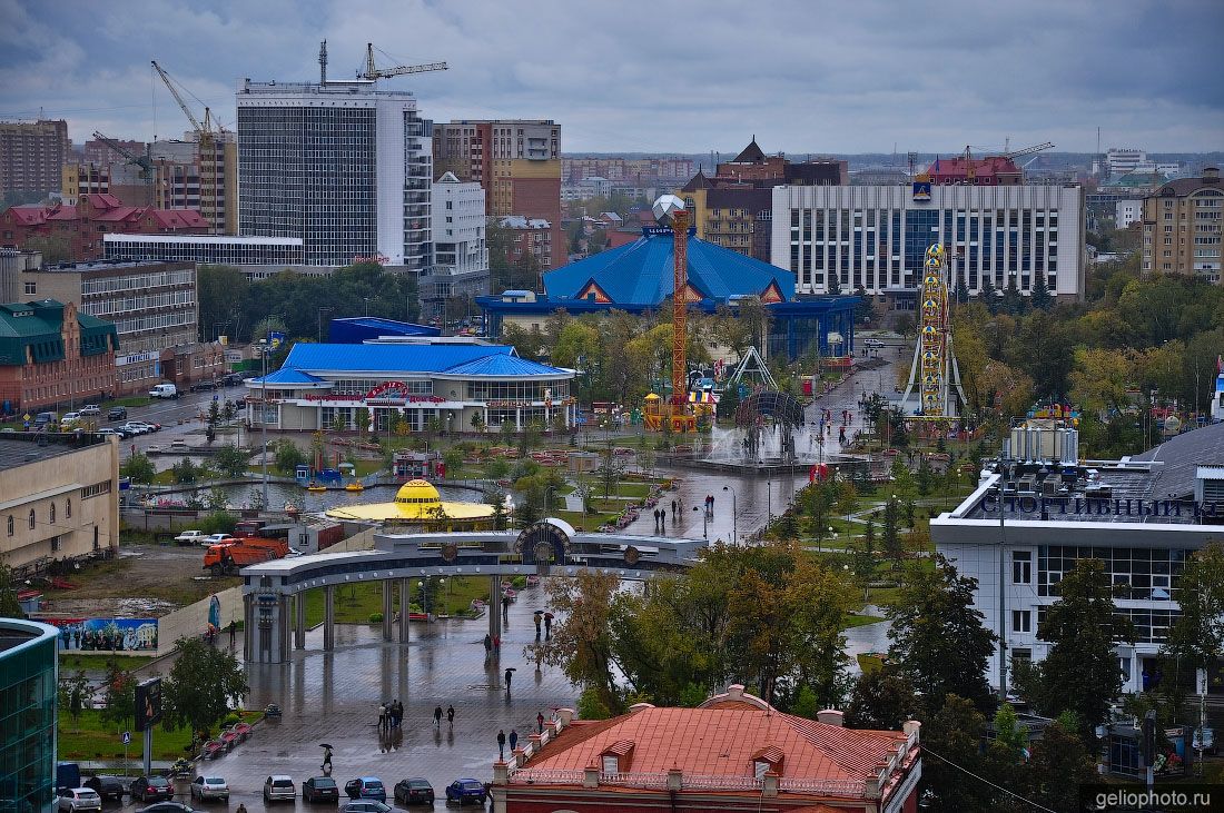 Цветной бульвар в Тюмени фото