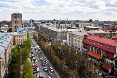 Красный проспект в Новосибирске весной фото