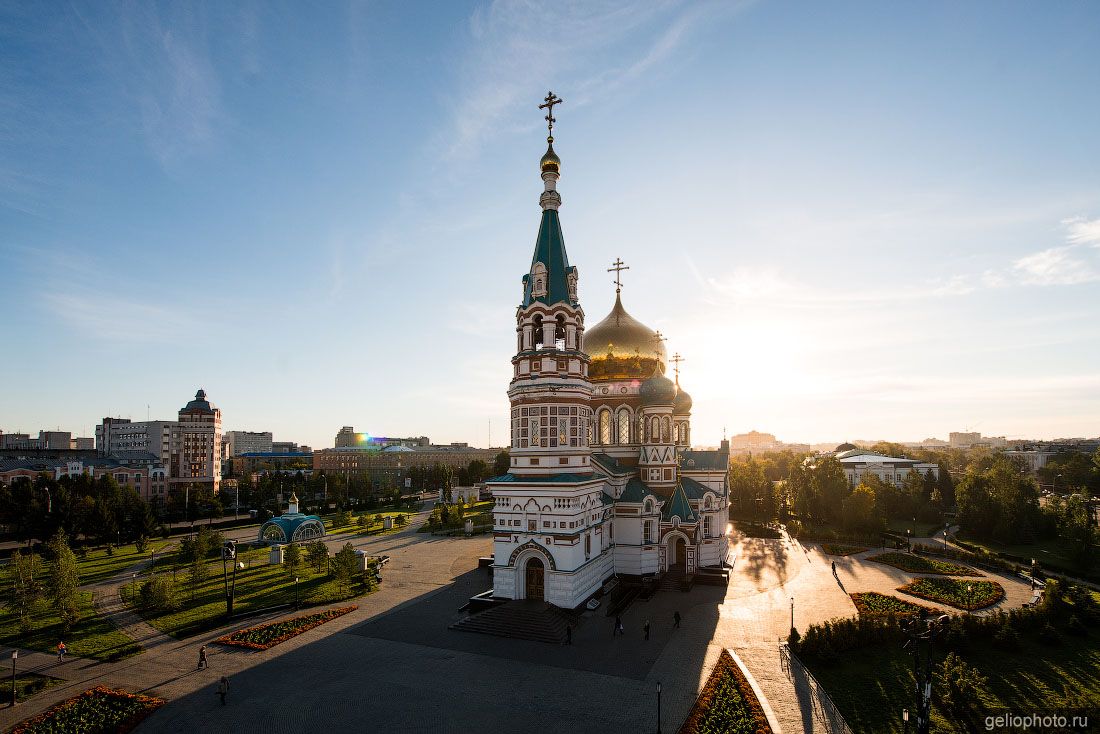 Свято-Успенский собор в Омске фото