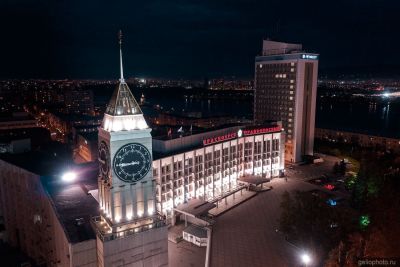 Администрация Красноярска ночью фото