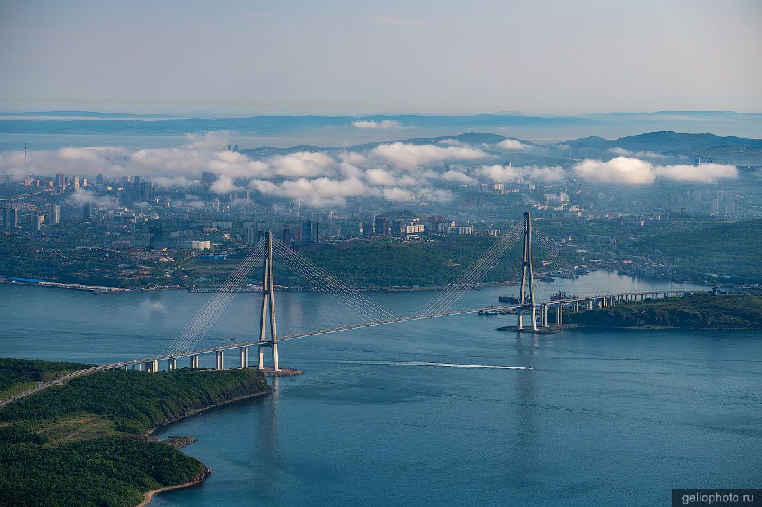 Русский мост во Владивостоке фото