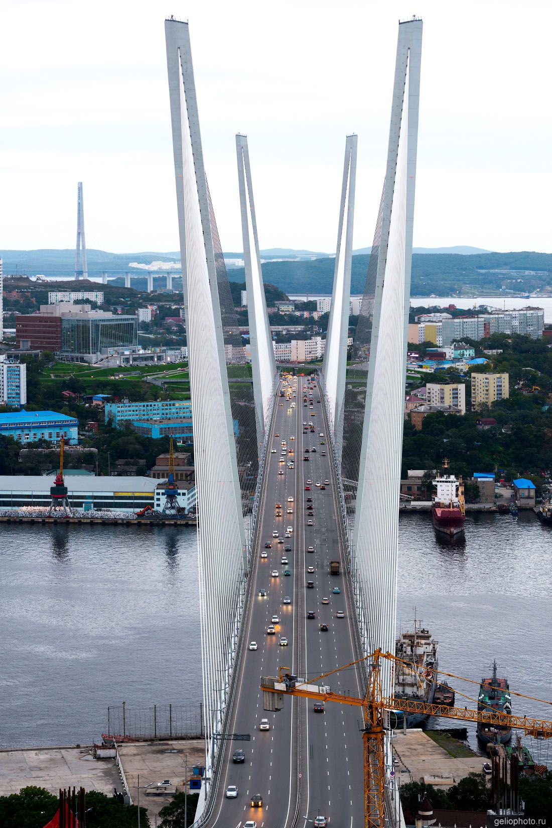 Золотой мост во Владивостоке фото