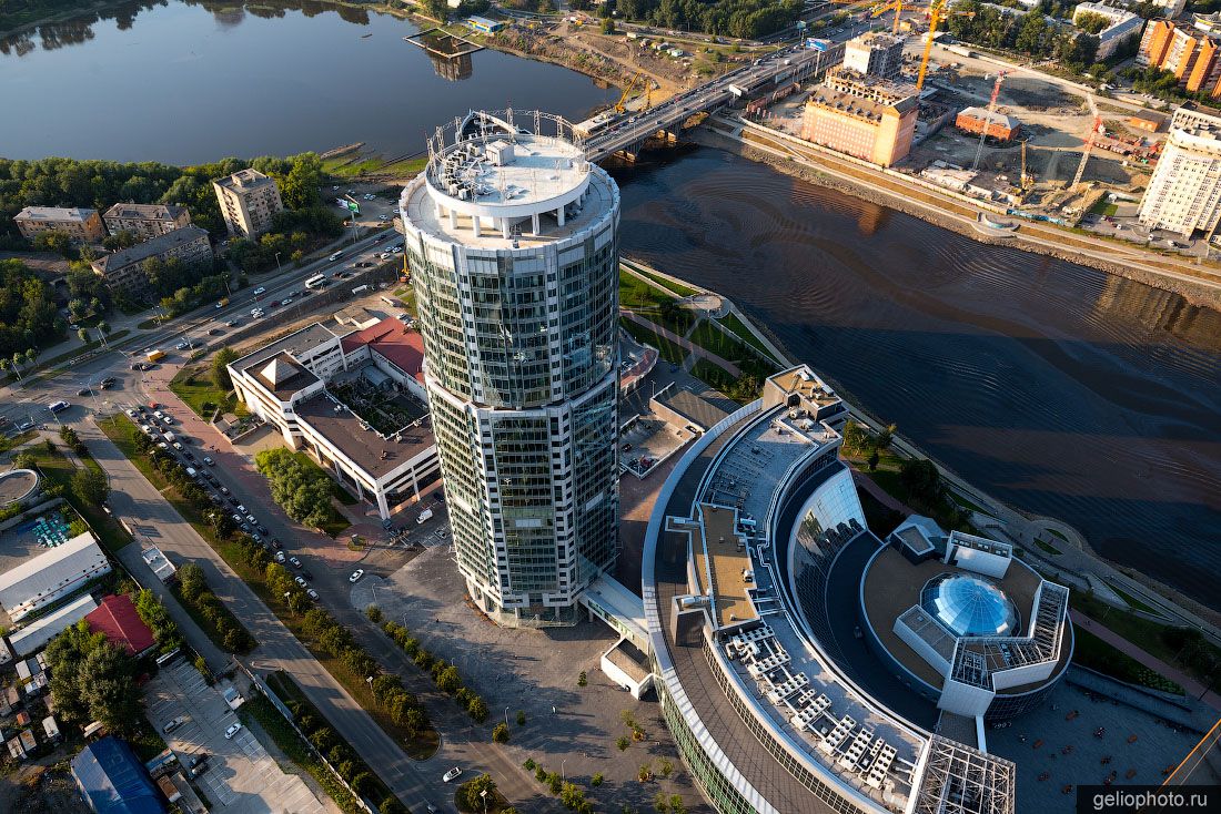 ​Деловой дом Демидов в Екатеринбурге фото