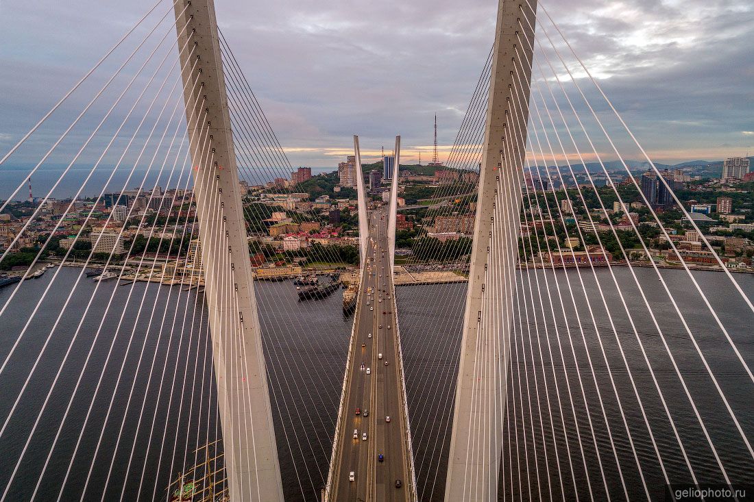 Золотой мост во Владивостоке фото