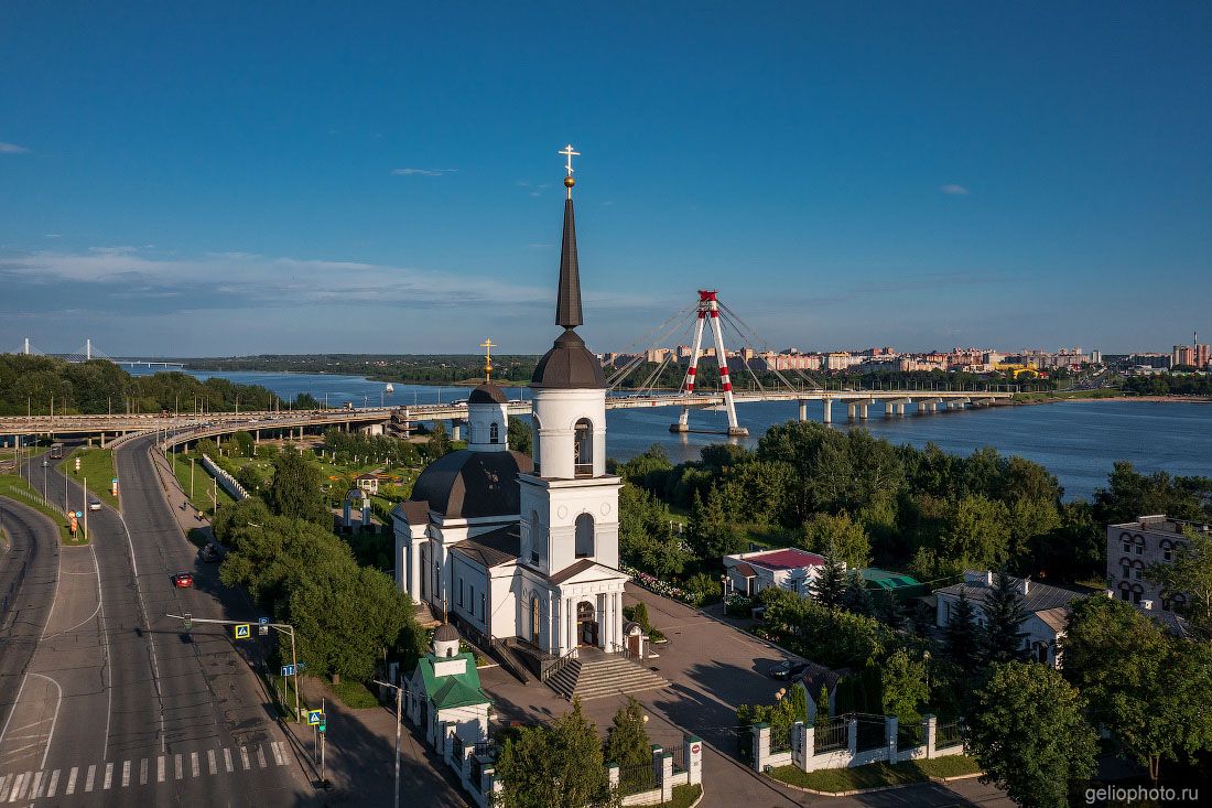 Храм Рождества Христова в Череповце фото