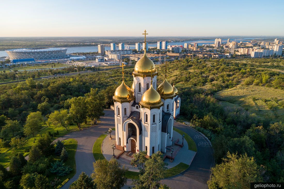 Храм Всех Святых на Мамаевом кургане в Волгограде фото
