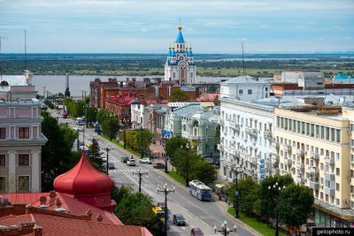 Улица Муравьёва-Амурского в Хабаровске с высоты фото