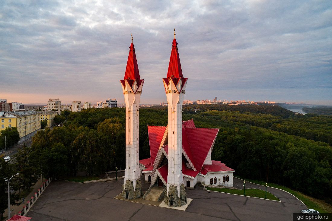 Мечеть Ляля-Тюльпан в Уфе фото