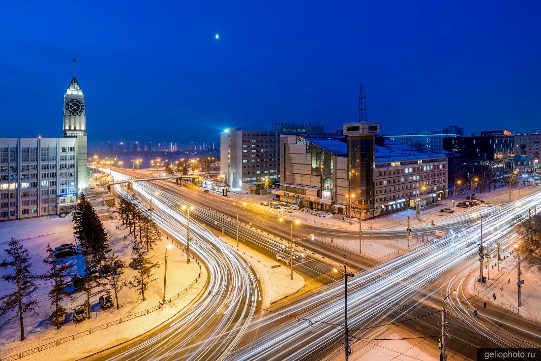 Пересечение улицы Вейнбаума и Карла Маркса в Красноярске фото