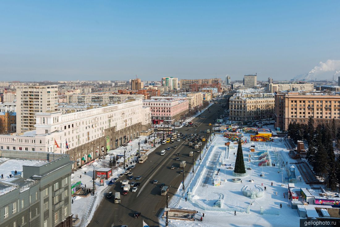 Площадь Революции в Челябинске с высоты зимой фото