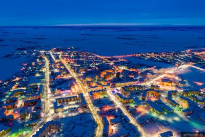 Зимний Салехард вечером с высоты фото
