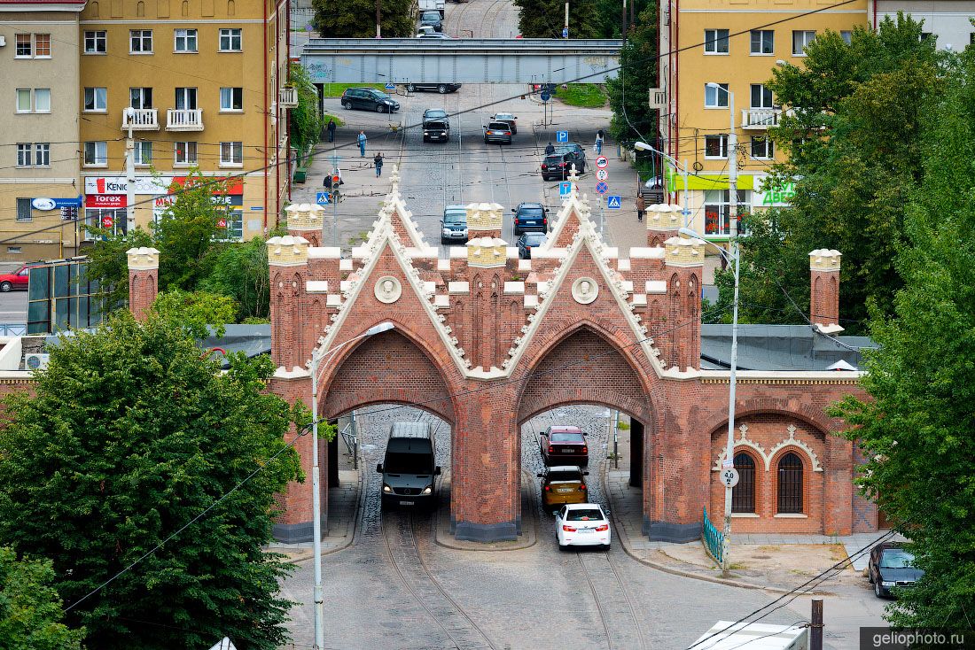 Бранденбургские ворота в Калининграде фото