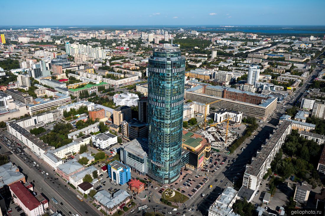 Бизнес-центр Высоцкий в Екатеринбурге фото