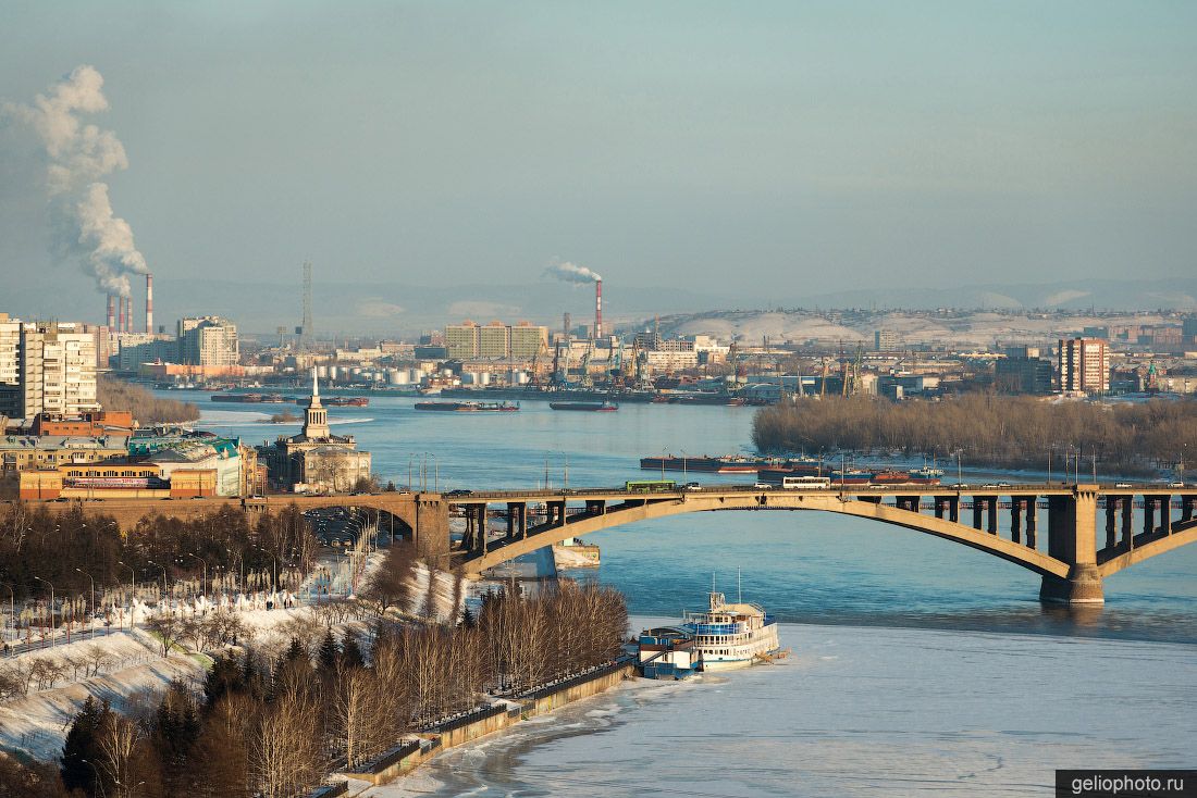 Коммунальный мост в Красноярске зимой фото