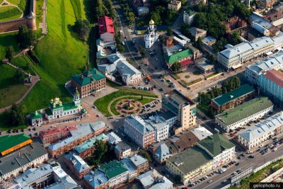 Площадь Народного Единства в Нижнем Новгороде фото