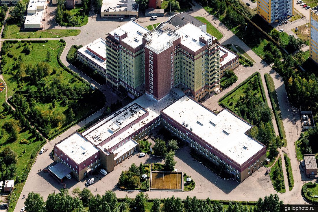 Больница скорой медицинской помощи номер 1 в Омске. фото