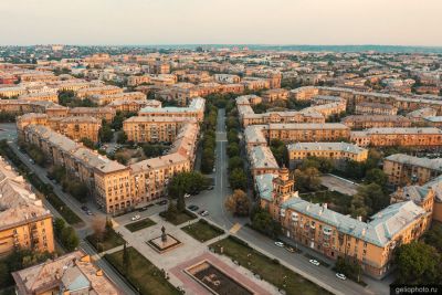 Площадь Орджоникидзе в Магнитогорске фото