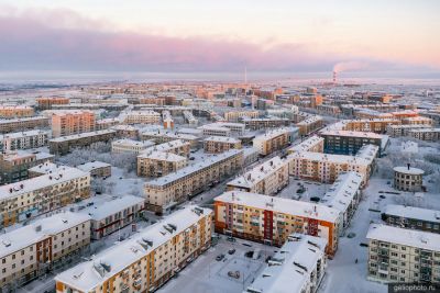 Улица Ленина в Воркуте с высоты фото