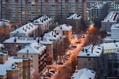 Жилые дома на Киевской улице в Тюмени фото