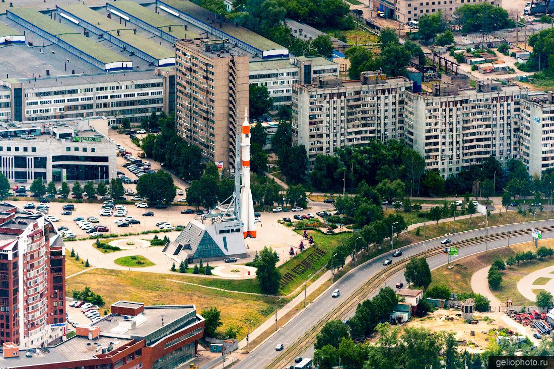 Монумент ракета Союз в Самаре фото