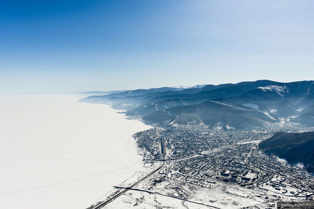 Слюдянка на Байкале с высоты фото