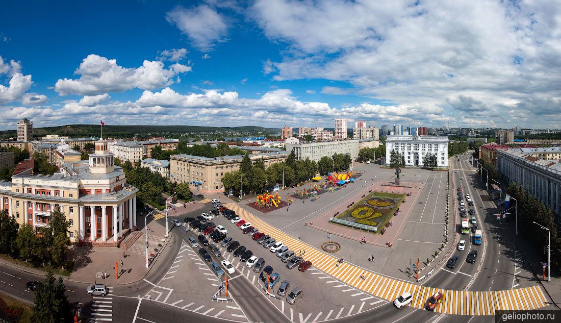 Панорама площади Советов в Кемерово фото