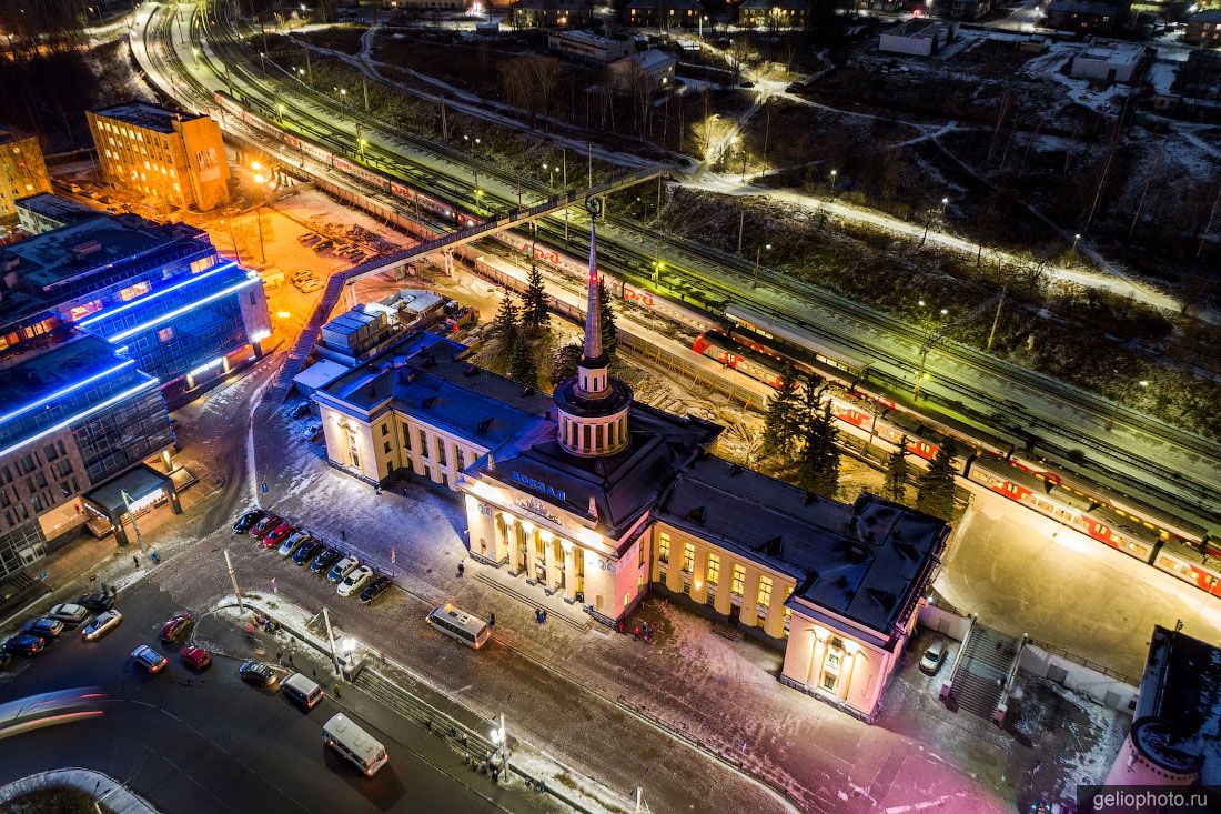 Петрозаводский ЖД вокзал с высоты фото