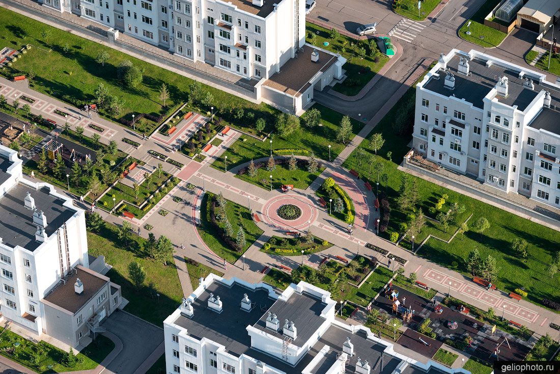 Cквер на Весеннем проспекте в Кемерово фото