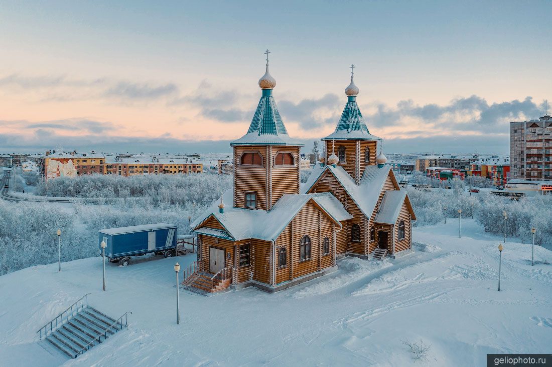 Церковь Иверской иконы Пресвятой Богородицы в Воркуте фото