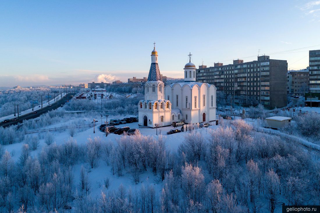 Спасо-Преображенский морской собор в Мурманске фото