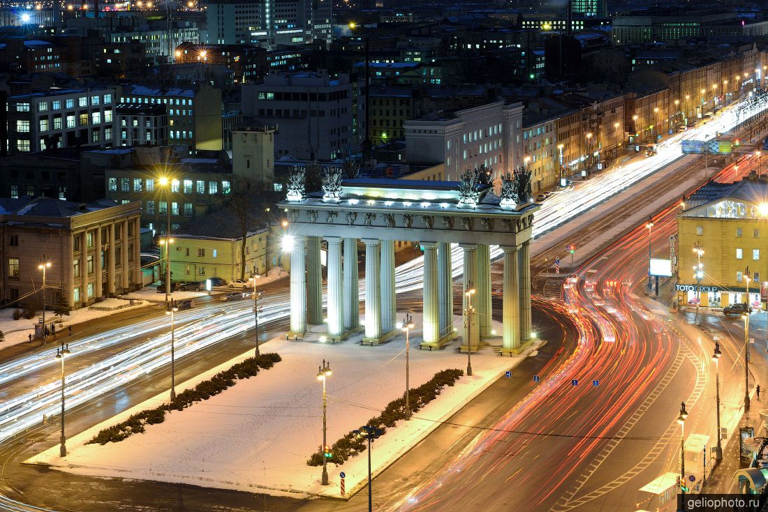 Московские ворота в Санкт-Петербурге фото