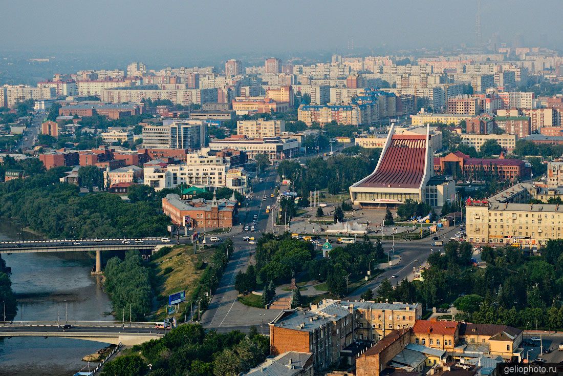 Площадь Ленина в Омске фото