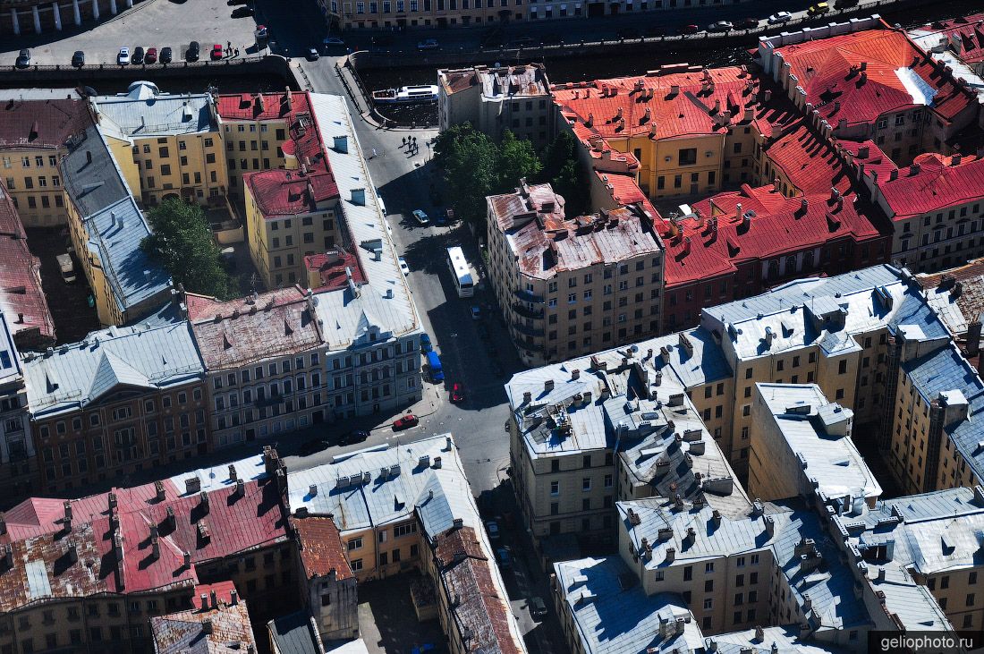 Улица Миллионная в Санкт-Петербурге фото