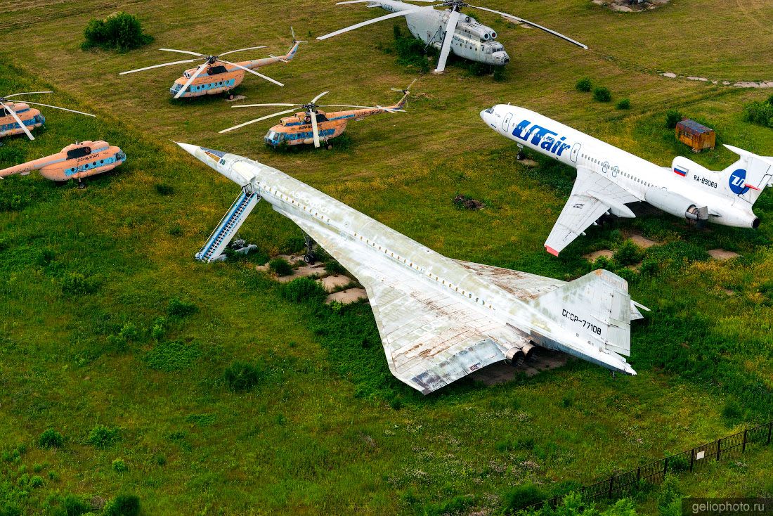 Ту-144 на учебном аэродроме в Самаре фото