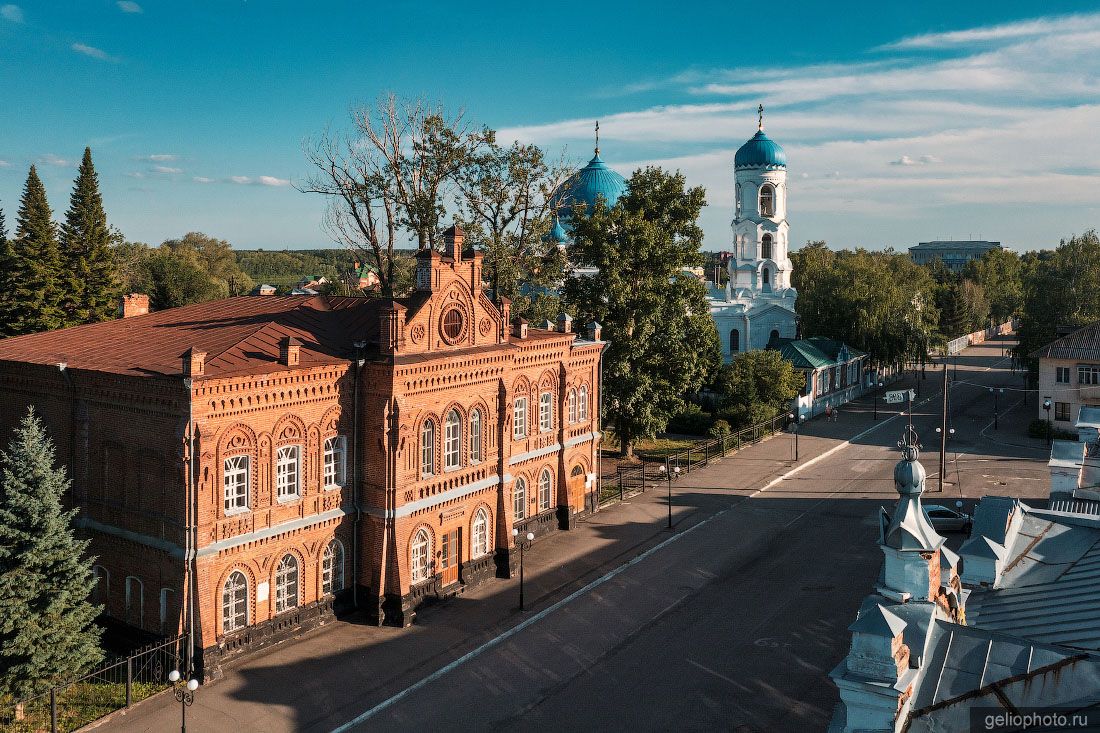 Алтайский гуманитарно-педагогический университет Шукшина в Бийске фото