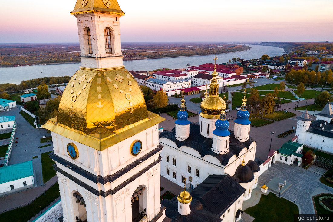 Софийско-Успенский собор в Тобольске фото