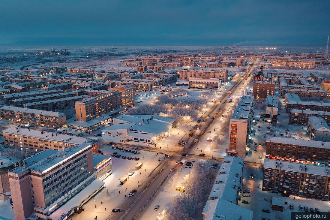 Улица Ленина в Воркуте с высоты фото